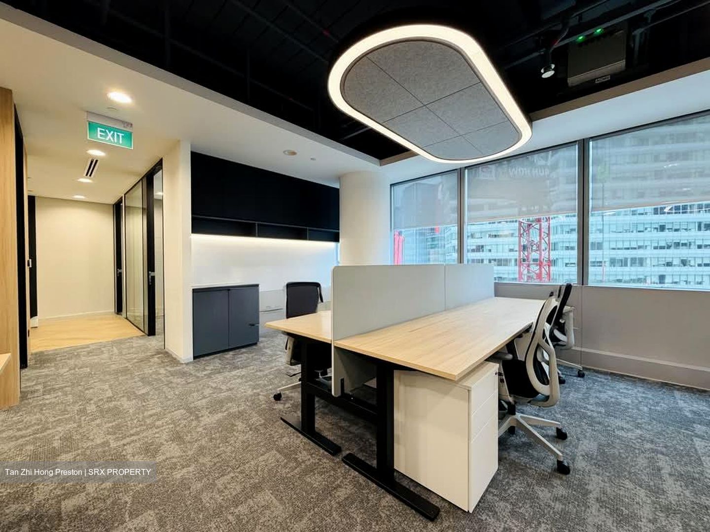 Chevron House (D1), Office #588636131
